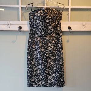 Polo Strapless Classic Dress.